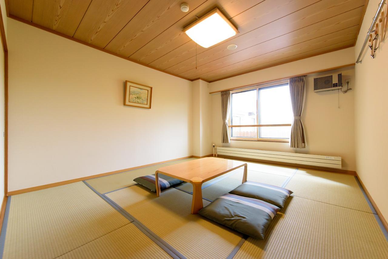 Hotel Ichinose Yamanouchi  Exterior photo